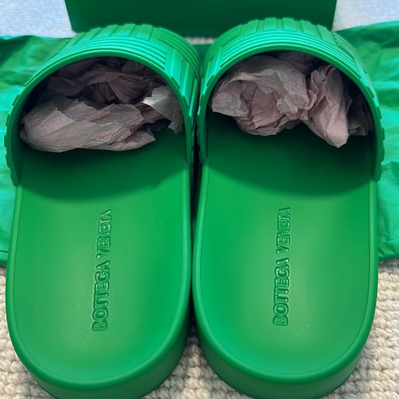 Bottega Veneta Green Slider Sandals EU size 40 - Picture 5 of 6
